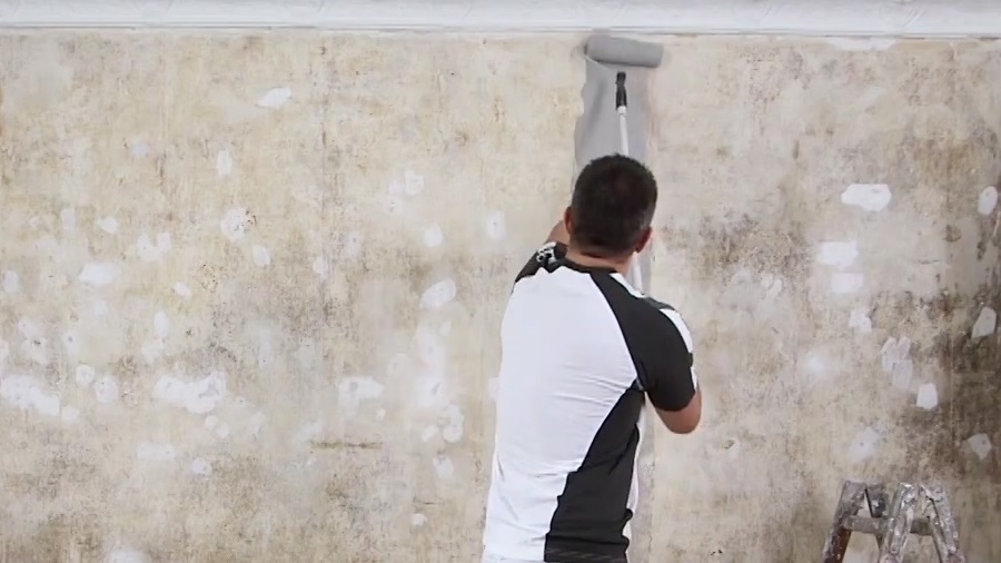 Szpachlowanie wałkiem